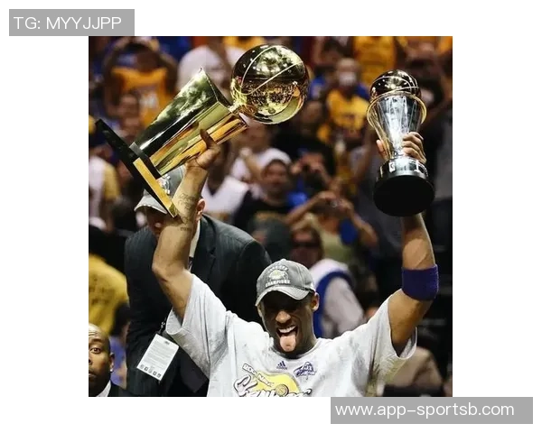 小里弗斯回忆OJ梅奥高中时期表现超凡曾被誉为下一个科比的接班人 小里弗斯回忆OJ梅奥高中时期表现超凡曾被誉为下一个科比的接班人