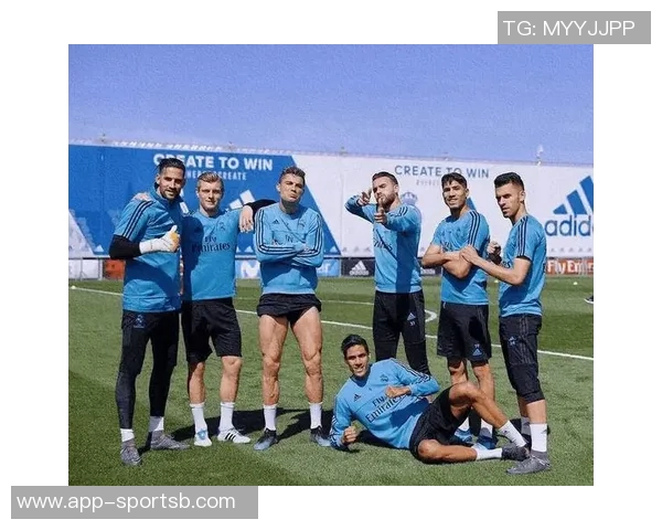 拉奥斯批评皇马对塞尔塔的裁判表现称情绪控制不当需提升比赛阅读能力